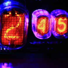 RLB Designs' tube clock